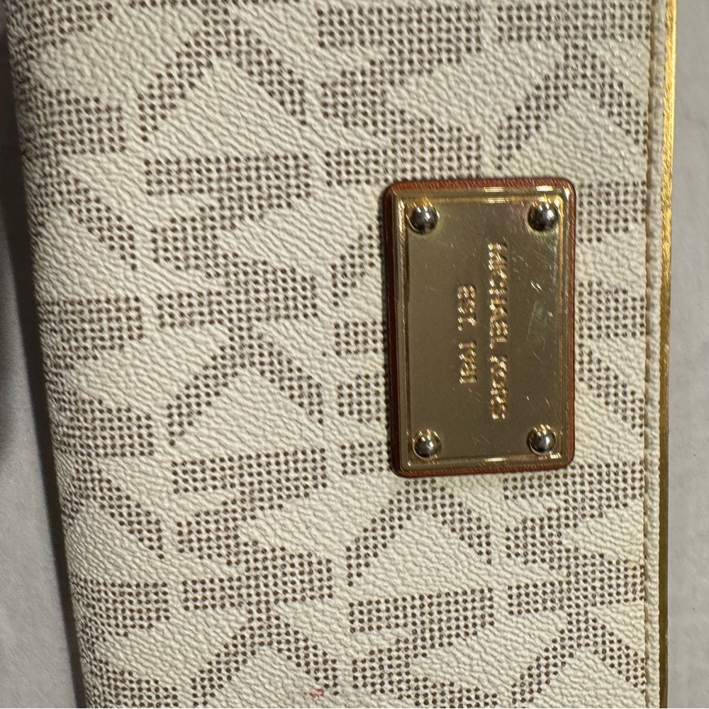 Michael Kors Jet Set Travel Continental Wallet Vanilla signature logo Classic - Picture 6 of 16